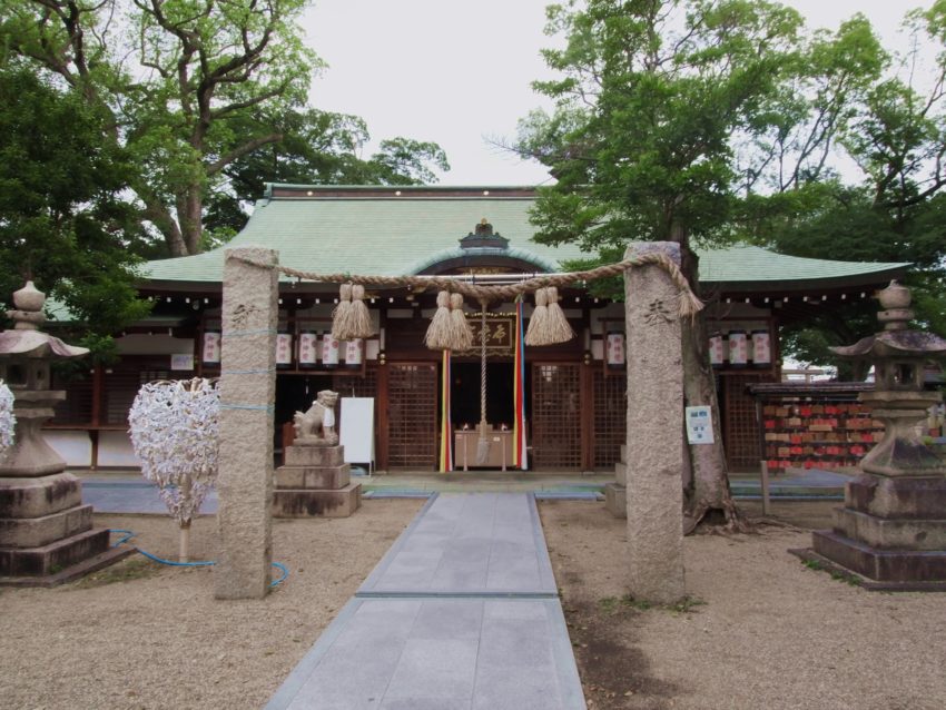 布忍神社本殿