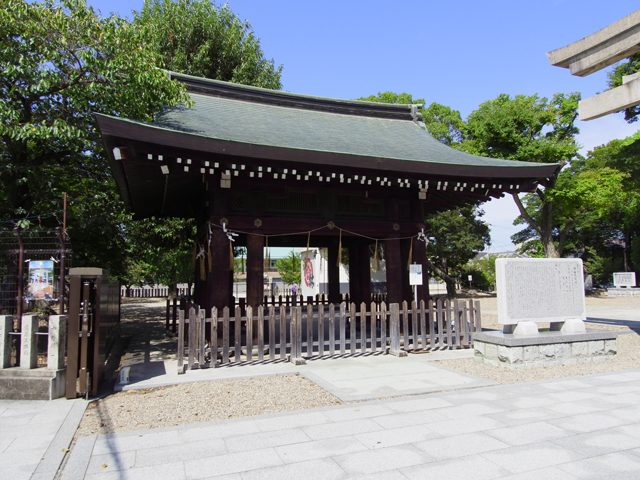 伴林氏神社
