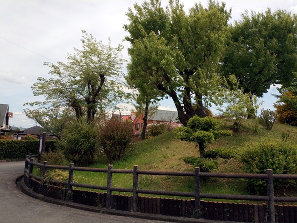 蕃所山古墳