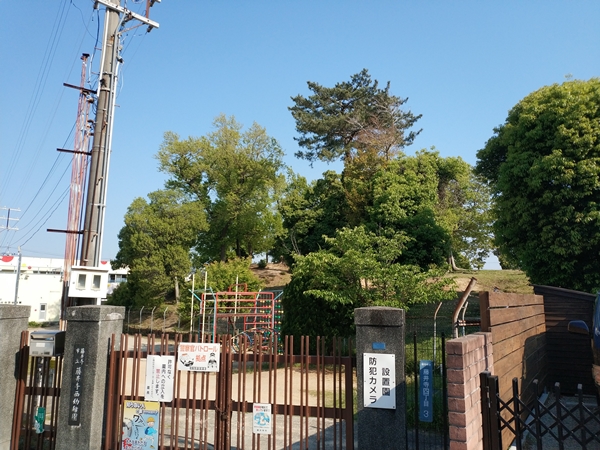 鉢塚古墳