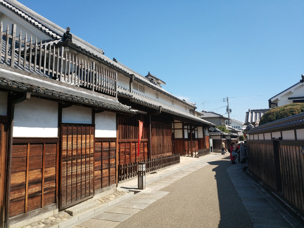 寺内町