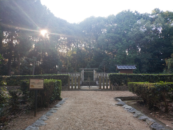 太子西山古墳(敏達天皇陵)