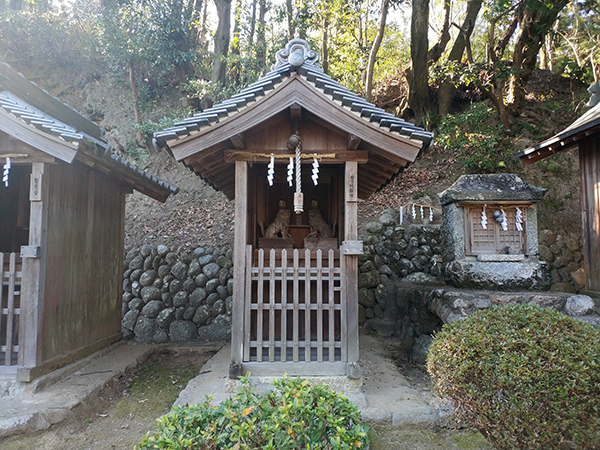 鴨習太神社の琴平神社