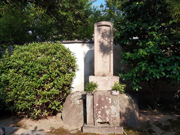 衣縫孝女