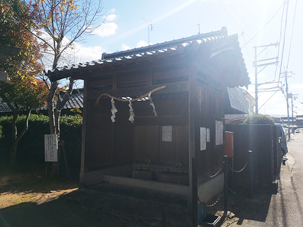 板茂神社の手水舎
