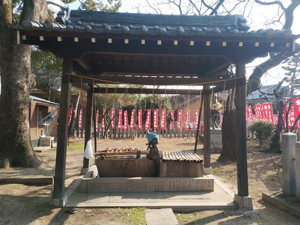 熱田神社の手水舎