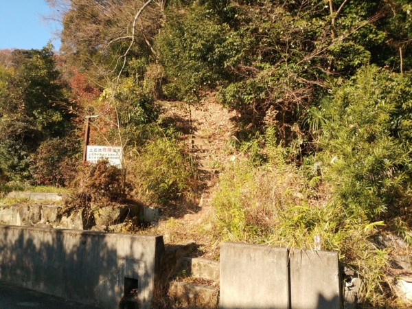 檜尾塚陵墓参考地