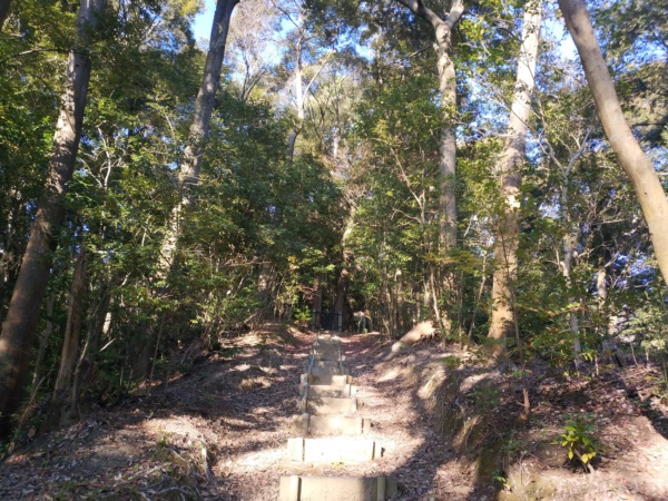 檜尾塚陵墓参考地
