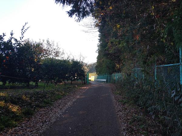 上赤阪城跡の駐車場