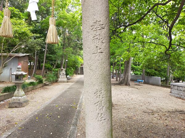 野々上八幡神社の鳥居