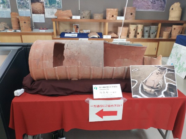 羽曳野市文化財展示室の円筒棺