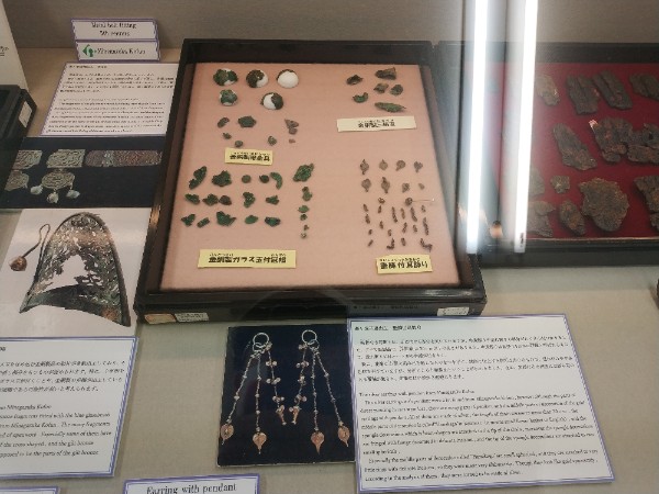 羽曳野市文化財展示室の装飾品