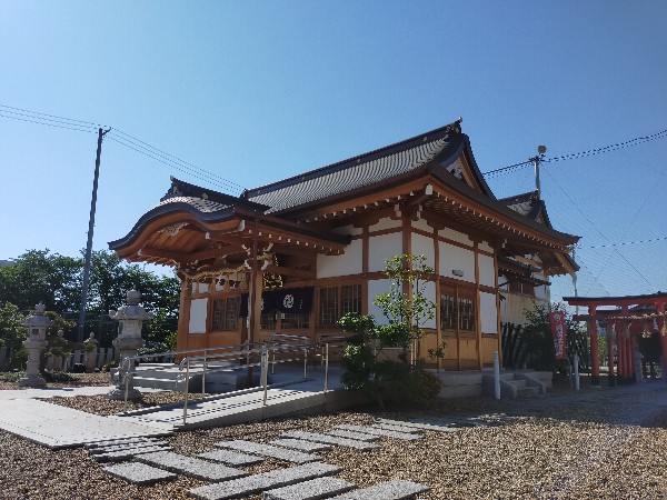 大堀八幡神社の拝殿