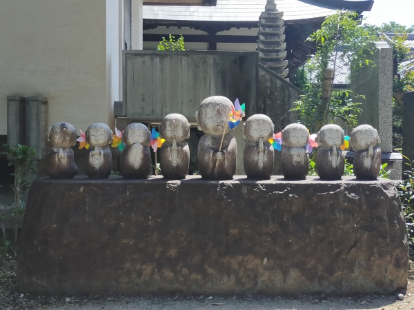 興禅寺の石像