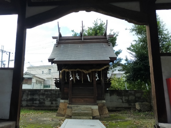 土師ノ里八幡神社の本殿