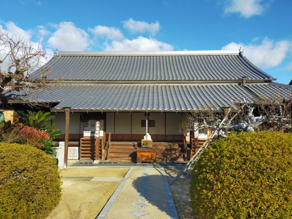 龍雲寺の本堂