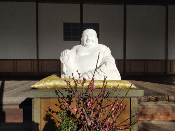 龍雲寺の布袋様