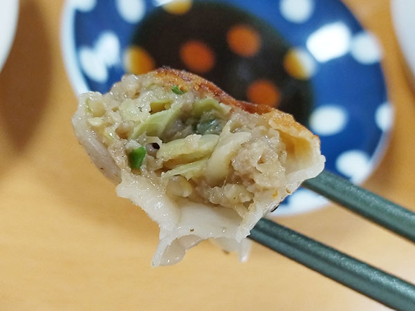 餃子の一龍堂の中身