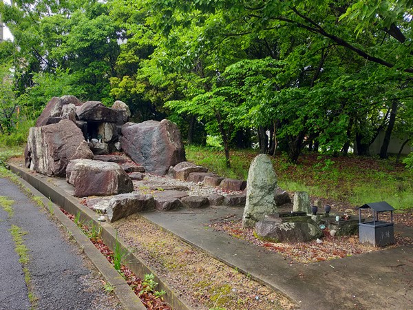 めなし地蔵