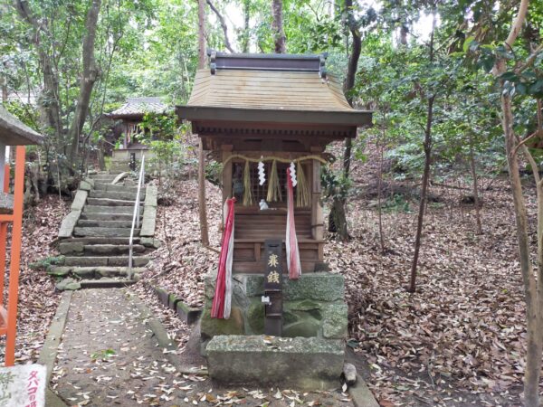 彼方春日神社の海社