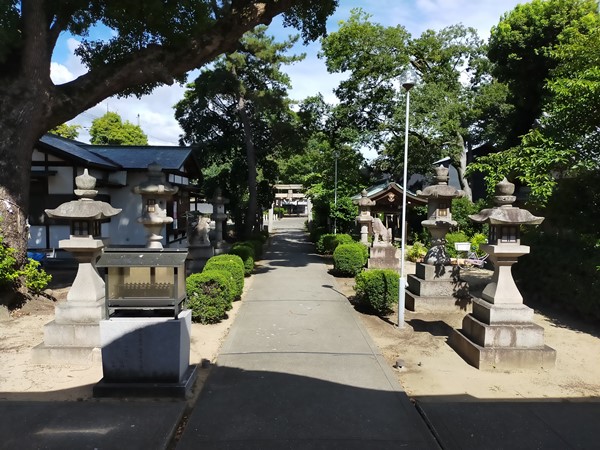黒田神社の境内
