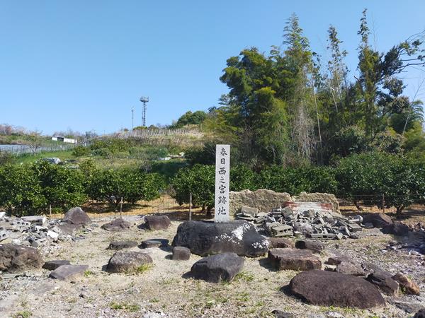 春日西之宮跡地の全景