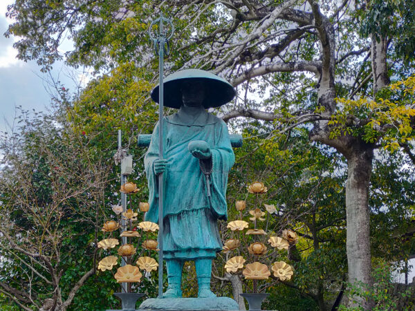 弘法大師像