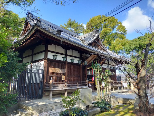 大津神社