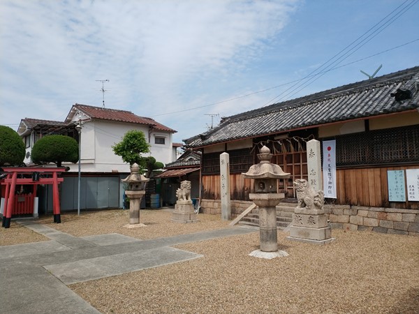 志疑神社